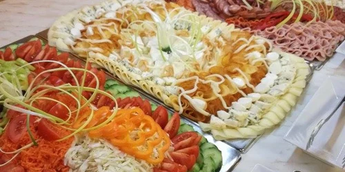 47576337_372984916603431_265164894238670848_n